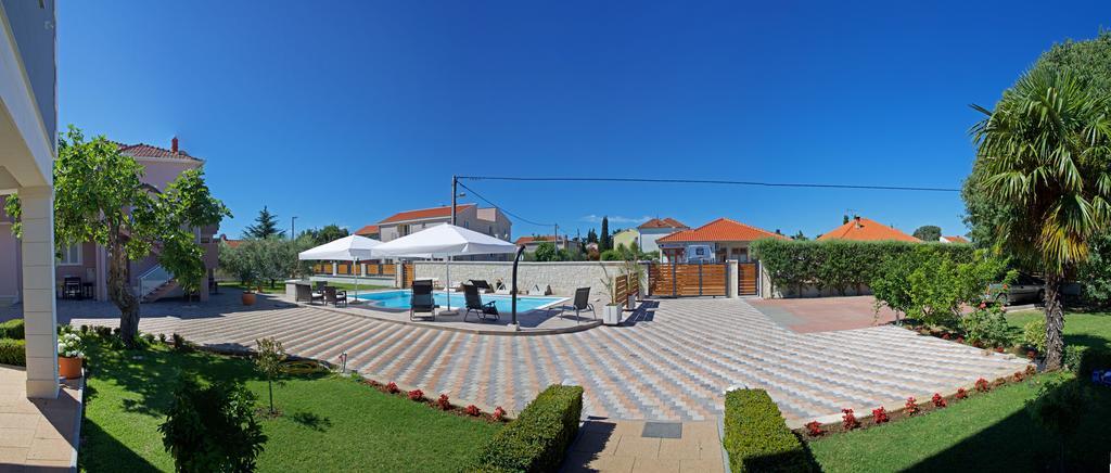 Antonija Apartments With Pool Biograd Na Moru Exterior photo