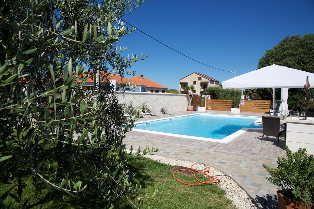 Antonija Apartments With Pool Biograd Na Moru Exterior photo